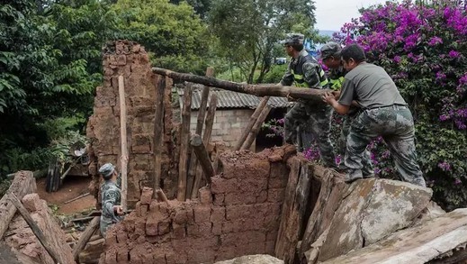 輕鋼別墅成為當下國家認可的抗震房屋(圖1) 輕鋼別墅成為當下國家認可的抗震房屋(圖1)