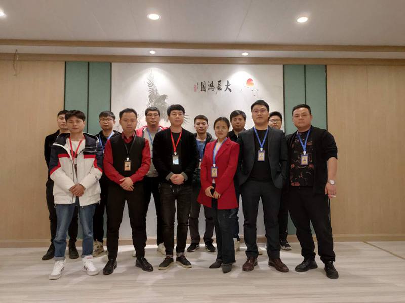 輕鋼別墅廠(chǎng)家的電話(huà)和地址是多少?(圖2) 睿婕輕鋼別墅團(tuán)隊(duì)