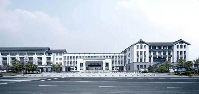 學(xué)校該有的樣子,打卡輕鋼網(wǎng)紅基地,“新中式”學(xué)校建筑(圖2) 睿婕輕鋼別墅