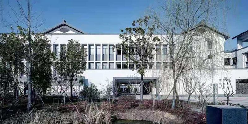 學(xué)校該有的樣子,打卡輕鋼網(wǎng)紅基地,“新中式”學(xué)校建筑(圖15) 睿婕輕鋼別墅