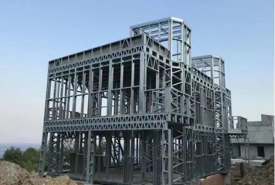 自建房到底用輕鋼or鋼筋混泥土結構or木質結構(圖5) 睿婕輕鋼別墅