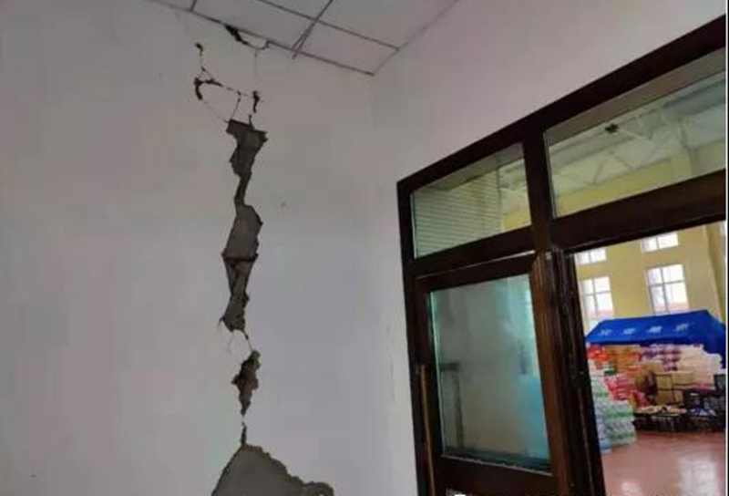 5.22青?，敹?.4級地震零傷亡是因?yàn)樗?圖3)